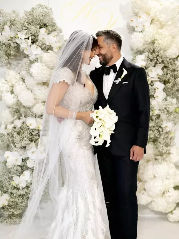 monica birladeanu si valeriu gheorghita nunta (4)