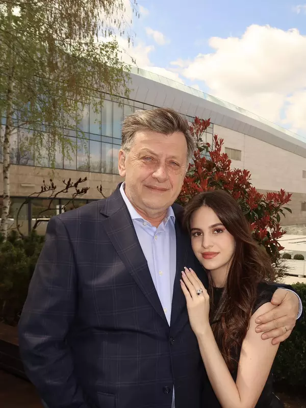 crin antonescu si irina fata lui