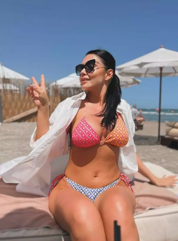 Andreea Mantea (10)
