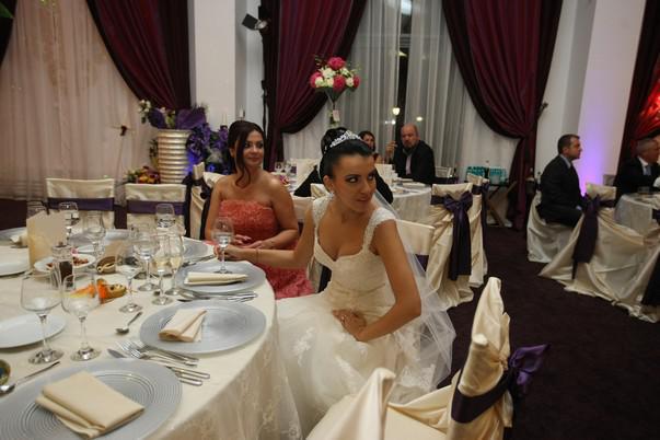 cornelus-dinu-restaurant__15_.JPG