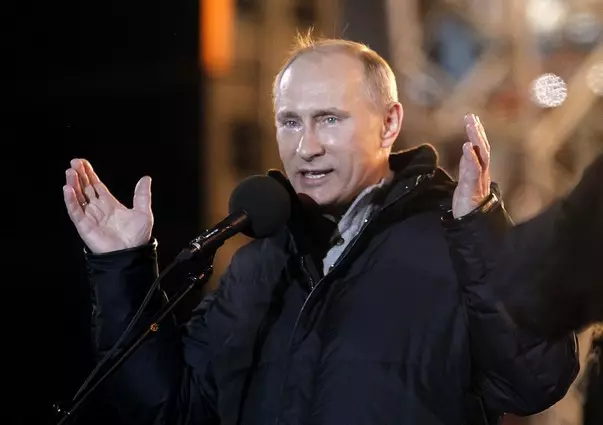 vladimir-putin-castigat-alegerile__4_.jpg