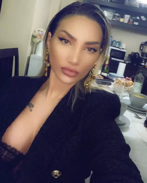 ana-dobrovie-survivor-romania-2