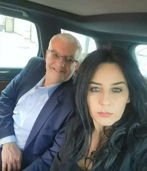 catalin-crisan-iubita-camelia-2