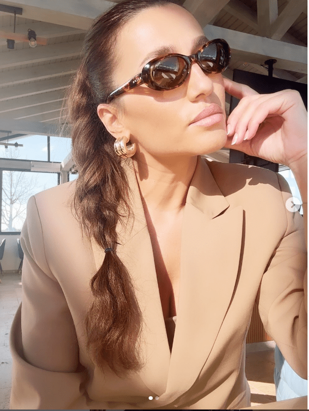 Claudia Patrascanu la terasa