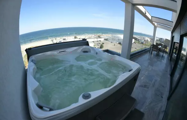 cele mai scumpe apartamente de inchiria la neversea 2018 (3)