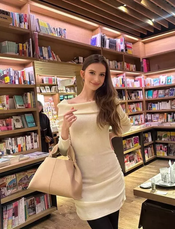 Karolina Shiino - Miss Japonia (8)