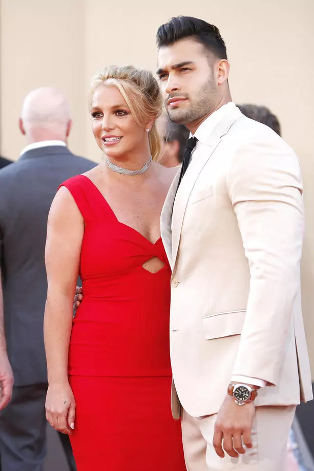 Britney Spears engaged to boyfriend Sam Asghari