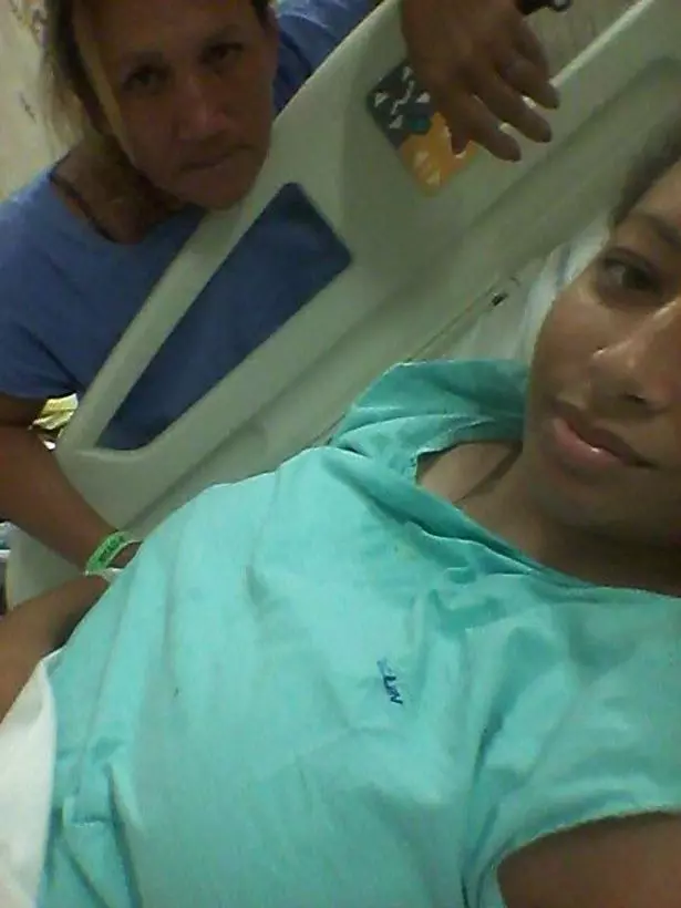 PAY-een-here-with-her-mum-Image-Jucilene-Marinho-FocusOn-News