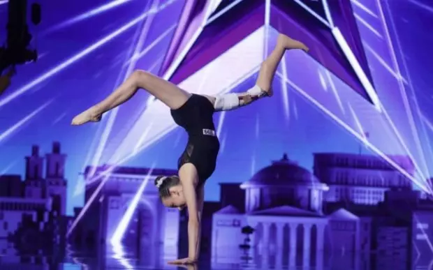 emma-neagu-gimnasta-de-15-ani-de-la-romanii-au-talent-a-murit