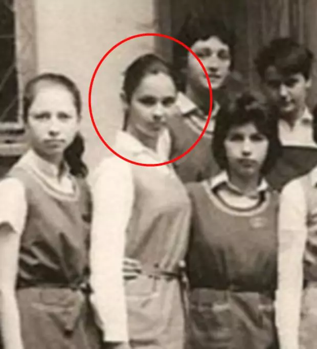 andreea-marin-scoala2_01