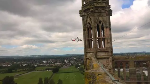 biserica din turnul caruia a fost salvat barbatul