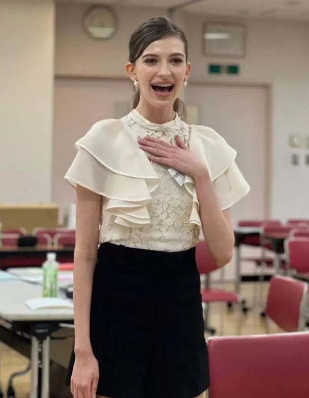 Karolina Shiino - Miss Japonia (2)