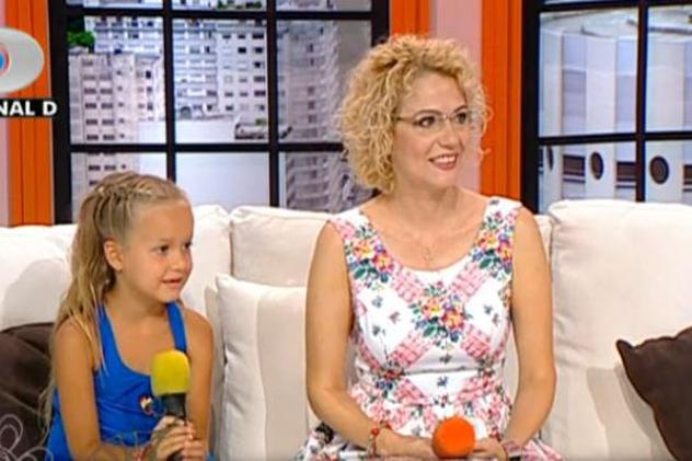 Raluca Moianu îşi răsfaţă fiica cu măsură