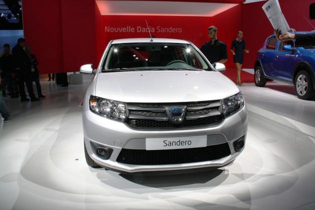 De mâine poate fi comandată noua Dacia Sandero şi Stepway. Noul model e mai ieftin decât cel vechi!