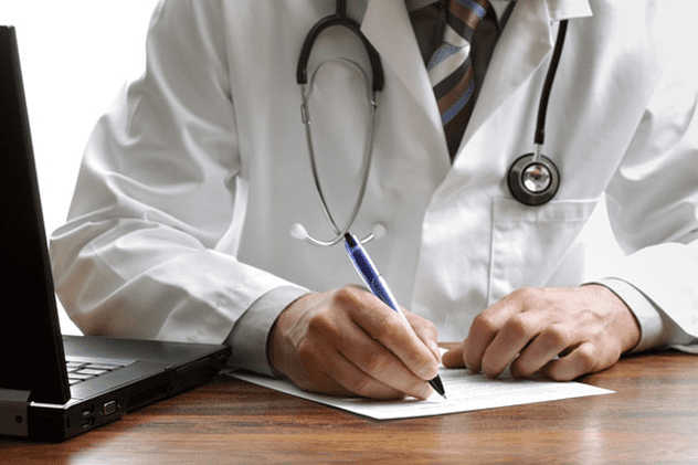 Un medic din Bucureşti a decontat peste 400.000 de lei din bugetul asigurărilor de sănătate, fără să ofere vreo consultaţie
