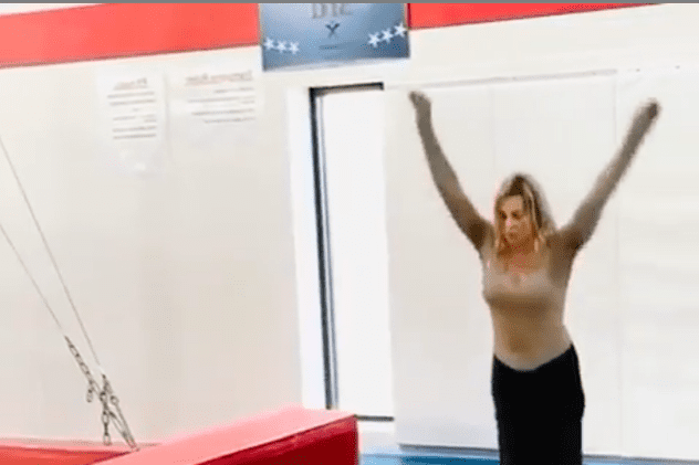 VIDEO | Cum se menține în formă Nadia Comăneci la 58 de ani. Face salturi uimitoare