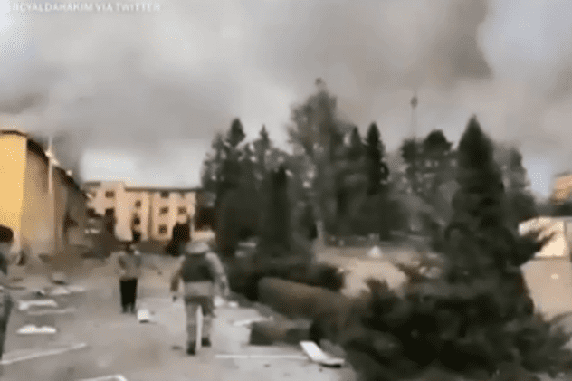 VIDEO | Momentul atacului cu rachete rusești de la baza militară din Iavoriv. 35 de oameni au fost uciși