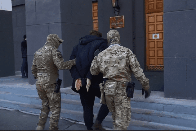 Primul rus arestat de FSB pentru înaltă trădare, de la începutul războiului. De ce e acuzat