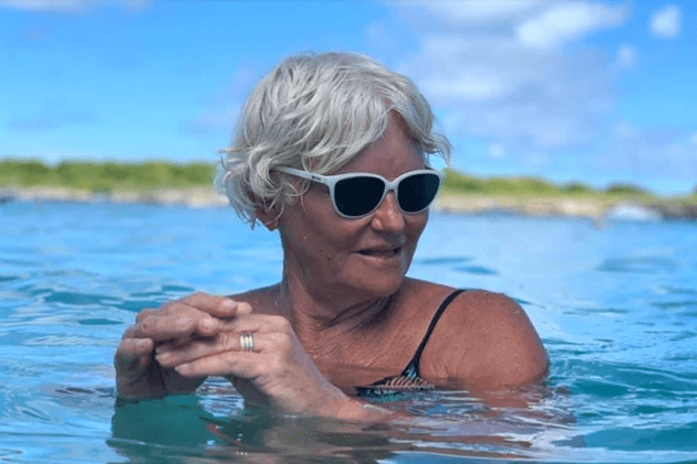 Monica Tatoiu, în costum de baie la 66 de ani. Cum și-a aniversat ziua de naștere în Franța, alături de soț. „Nimic nu este imposibil”