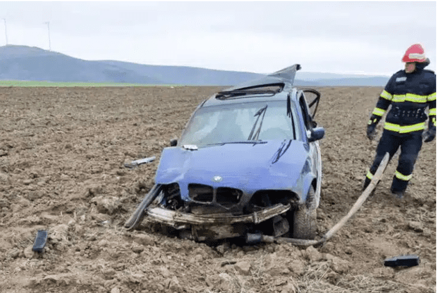Doi minori şi un tânăr de 21 de ani au murit într-un accident rutier produs pe E 87, în județul Tulcea