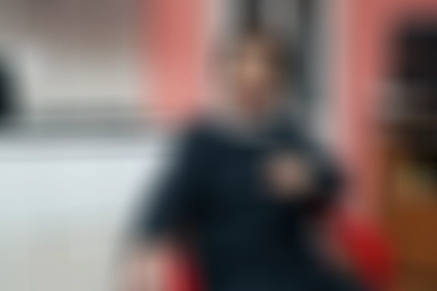 VIDEO/ Cazul Gabrielei Popa, femeia care așteaptă de două decenii un rinichi, a ajuns la ministrul Sănătății. Sorina Pintea: "Nu discut despre trecut, important e să o salvăm!"