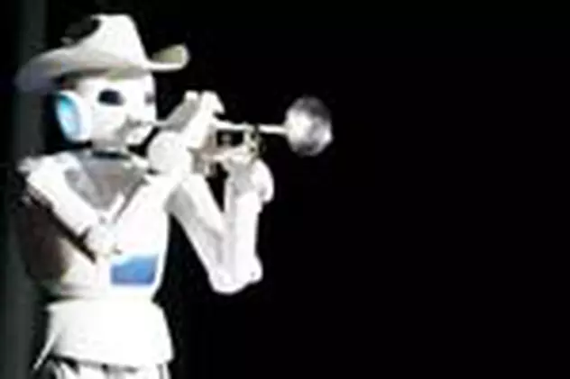Un robot  a uimit lumea cu trompeta