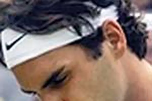 Federer, eliminat in semifinale