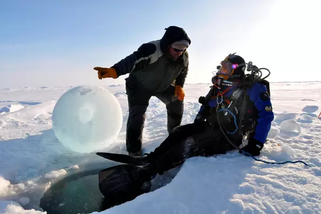 Ecosistem anaerob, sub un gheţar din Antarctica