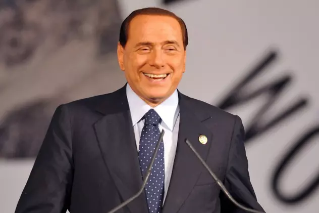 Berlusconi ar trebui să se trateze de dependenţa de sex