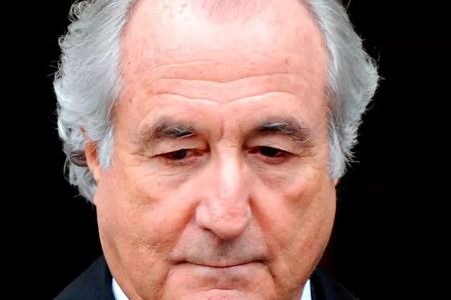 Bernard Madoff e pe moarte