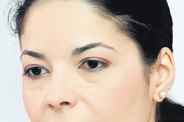 Cine este Ana Birchall