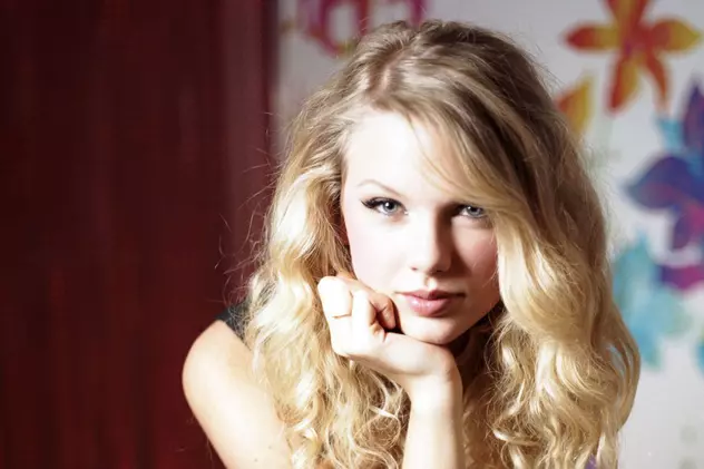 Taylor Swift acuză un DJ de agresiune sexuală: A fost îngrozitor