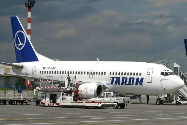 Un avion TAROM a ieşit de pe calea de rulare, la Bacău