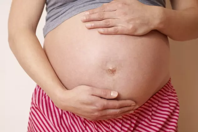 Al doilea bărbat gravid va naşte în februarie