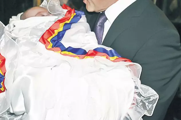 Naşul Băsescu, despre finul său: "L-am legănat până a adormit"