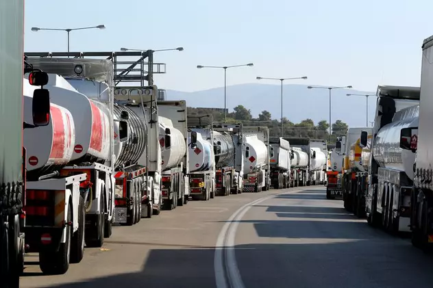 Transportatorii anunţă că măresc tarifele cu 20%, ceea ce va duce la majorarea preţurilor tuturor bunurilor de consum
