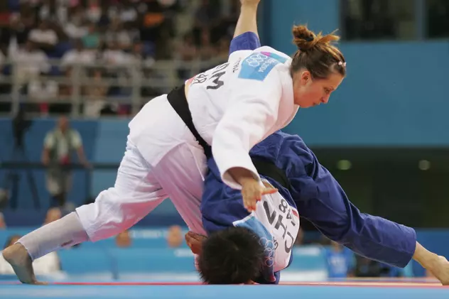 Alina Dumitru şi Corina Căprioriu au câştigat Cupa Europei la judo