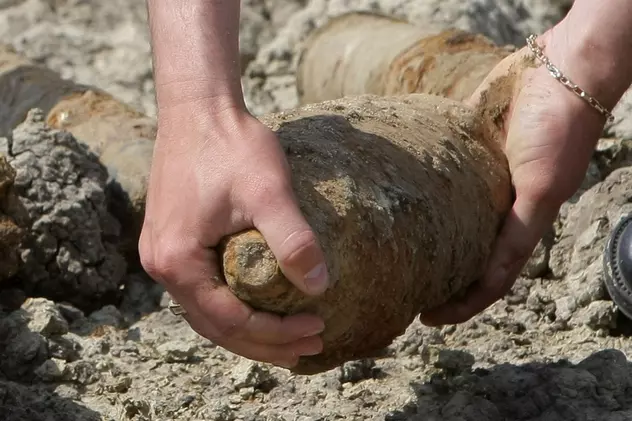 Au găsit un proiectil din al Doilea Război Mondial pe o plajă din Mamaia