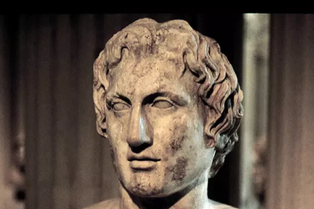 Alexandru cel Mare a murit din cauza virusului West Nile 