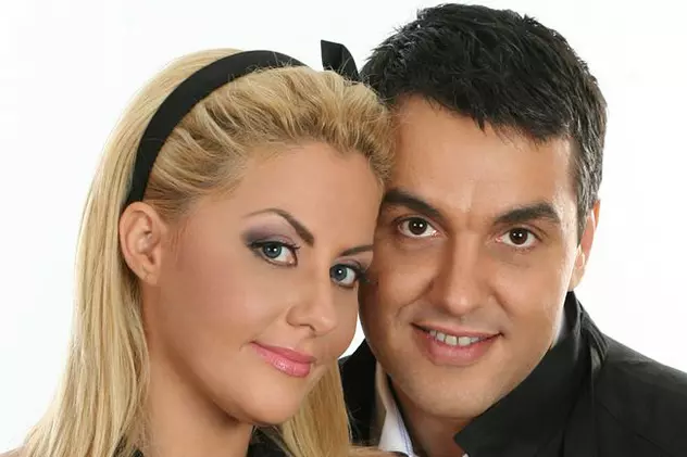 Oana Turcu şi Cristi Brancu, doi ani de căsătorie, cu bouzouki şi farfurii sparte