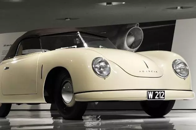 A fost găsit cel mai vechi Porsche vândut în State: un 356 Cabriolet din 1952