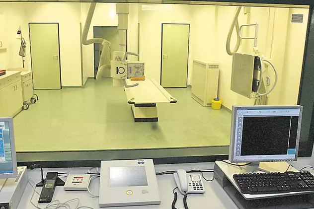 Dosar penal în cazul medicilor electrocutați la Spitalul Colțea, în timpul unei operații