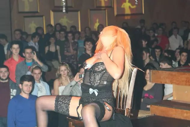Foto&Video | ”Erotic Dreams Show by Alina Plugaru” a debutat pe scenă
