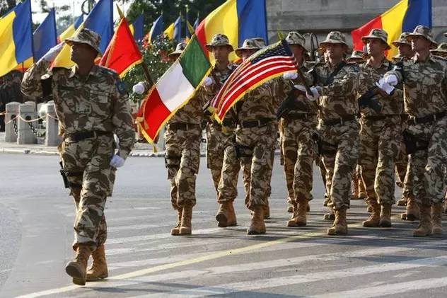 Militarii, obligați prin lege să participe la misiunile din afara României