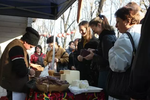 Târg de produse tradiţionale şi ecologice româneşti, în acest weekend, în Capitală