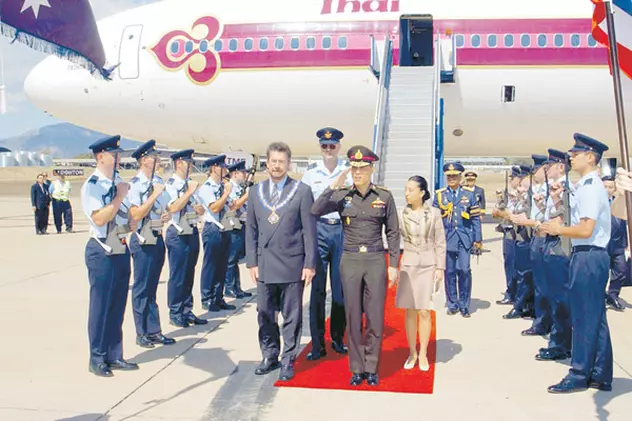 Autorităţile germane i-au confiscat avionul prinţului Thailandei