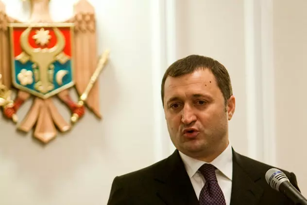 Vlad Filat cere Rusiei să-şi retragă imediat trupele din Transnistria