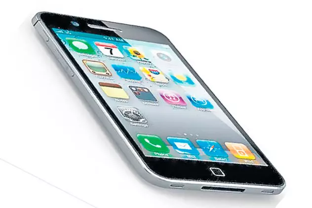 Poliţia a ajutat grupul Apple să caute prototipul telefonului iPhone 5 pierdut într-un bar