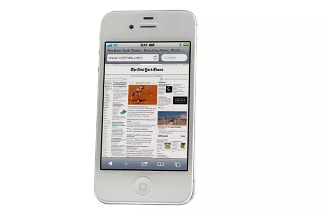În loc de iPhone 5 s-a lansat iPhone 4S | Vezi principalele diferențe!