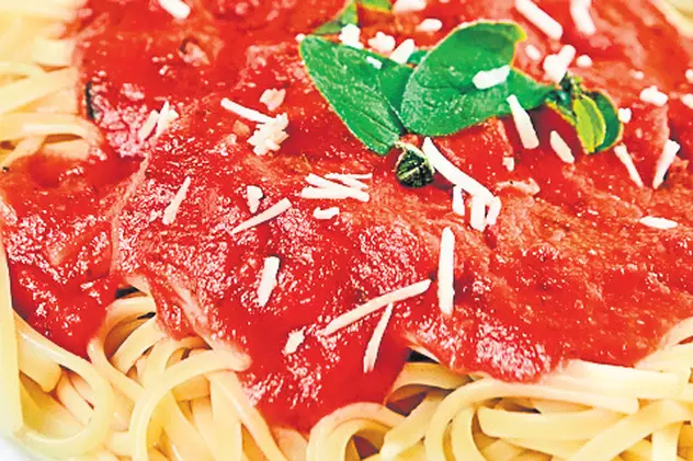 O rețetă pe zi | Spaghete cu roșii
